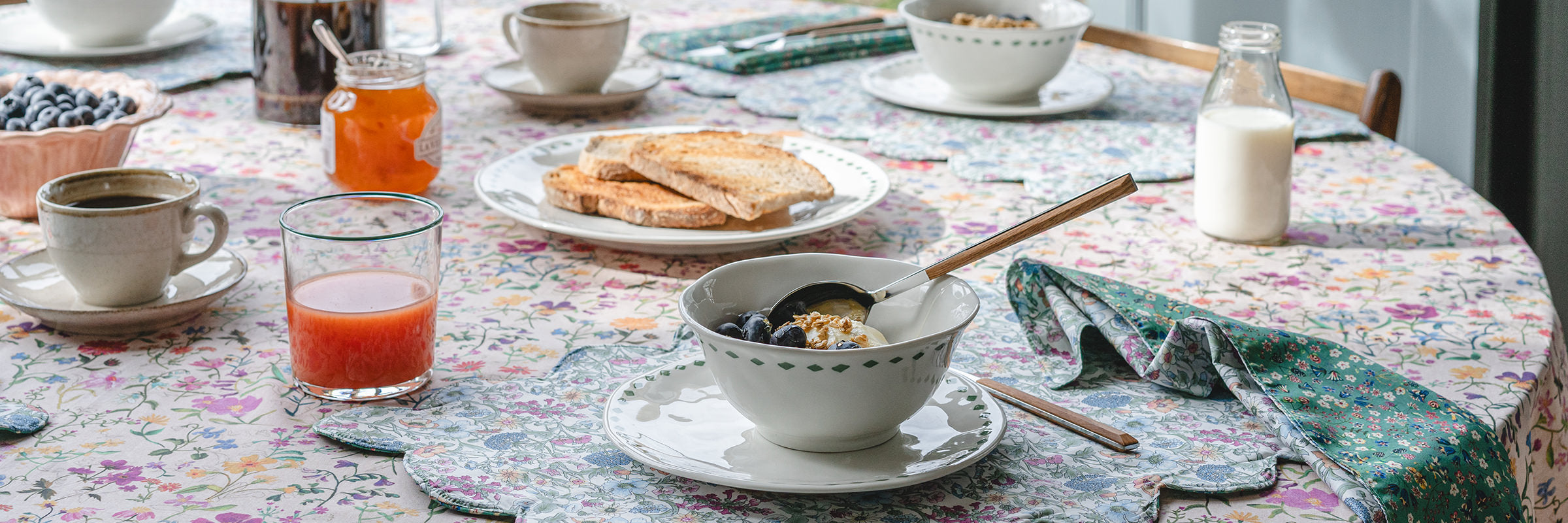 ALL TABLE LINEN - Coco & Wolf