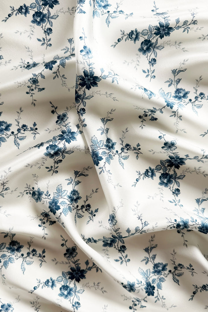 Bridgerton Silk Pillowcase made with Liberty Fabric AMELIE LUISE