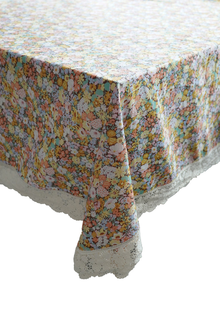 Coco & Wolf × O Pioneers Lace-Trim Tablecloth made with Liberty Fabric THORPE YELLOW