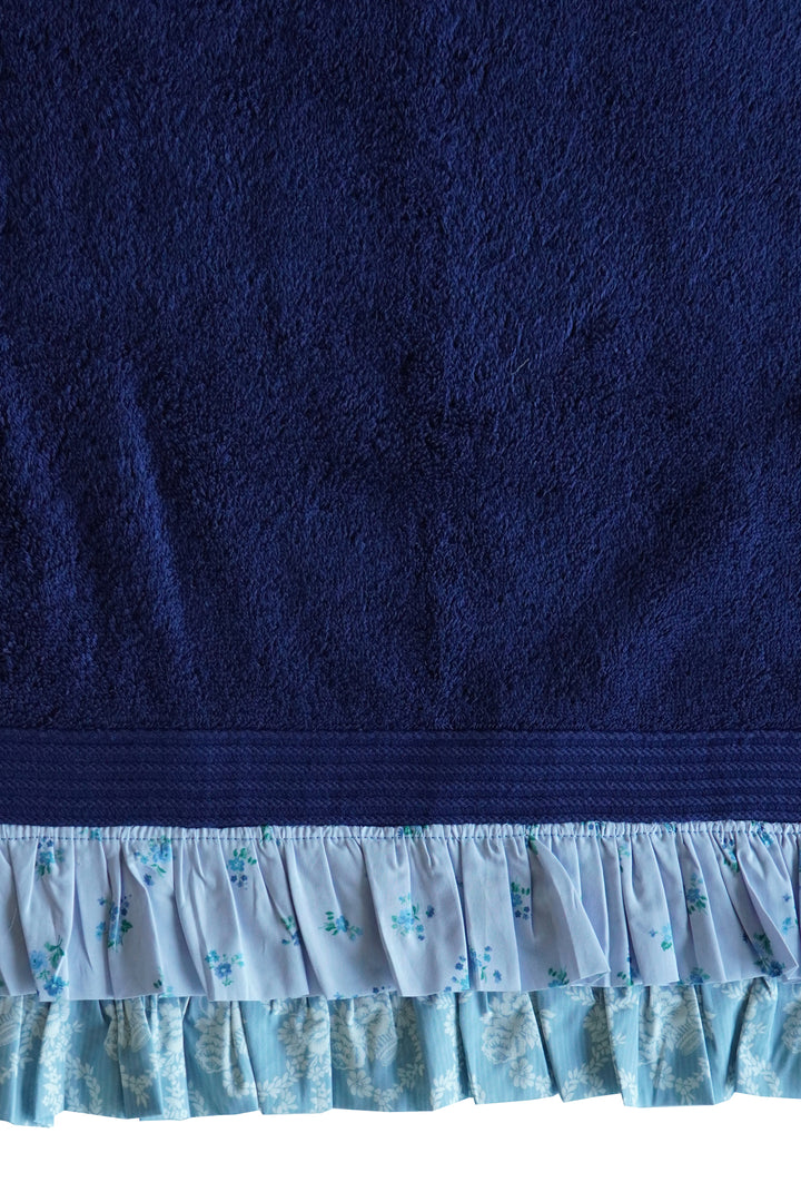 Bridgerton Ruffle-Edge Towel made with Liberty Fabric POSY CORSAGE BLUE & GARLAND HAMPERS