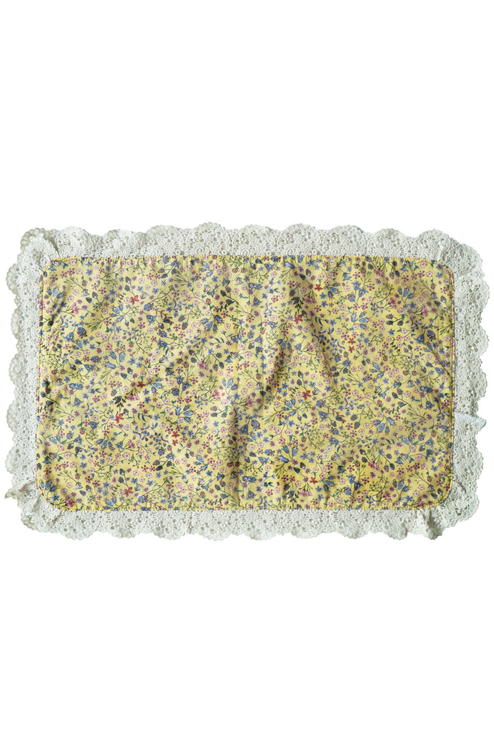 Coco & Wolf × O Pioneers Reversible Lace-Trim Placemat made with CAPEL FLORET & DONNA LEIGH ORGANIC