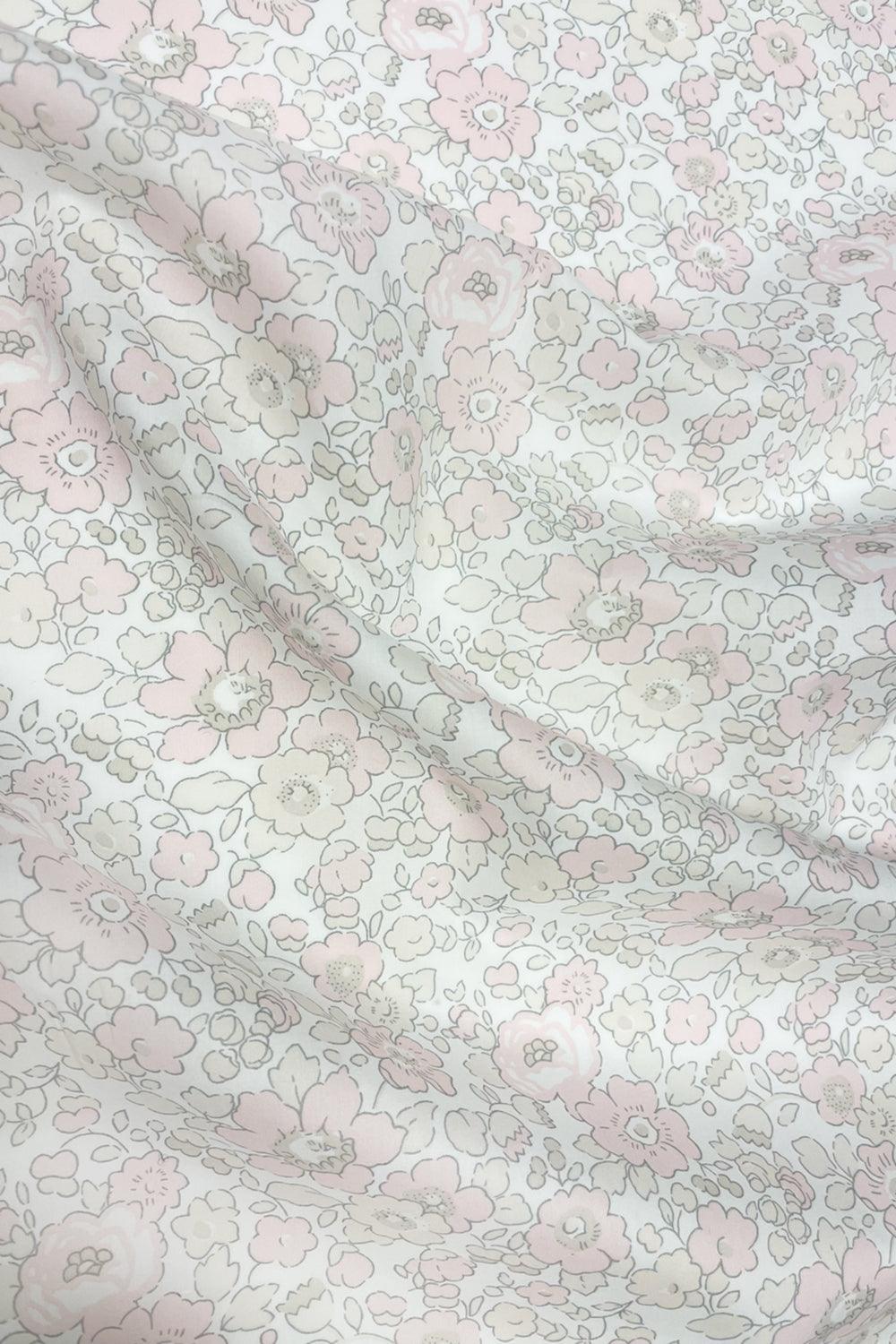 Gathered Edge Pillowcase made with Liberty Fabric BETSY LACE - Coco & Wolf