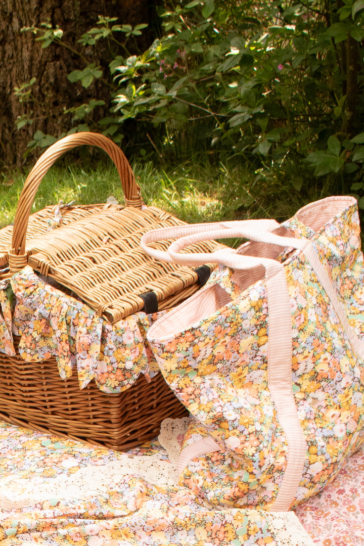 Coco & Wolf × O Pioneers Lace-Trim Table Runner made with Liberty Fabric THORPE YELLOW