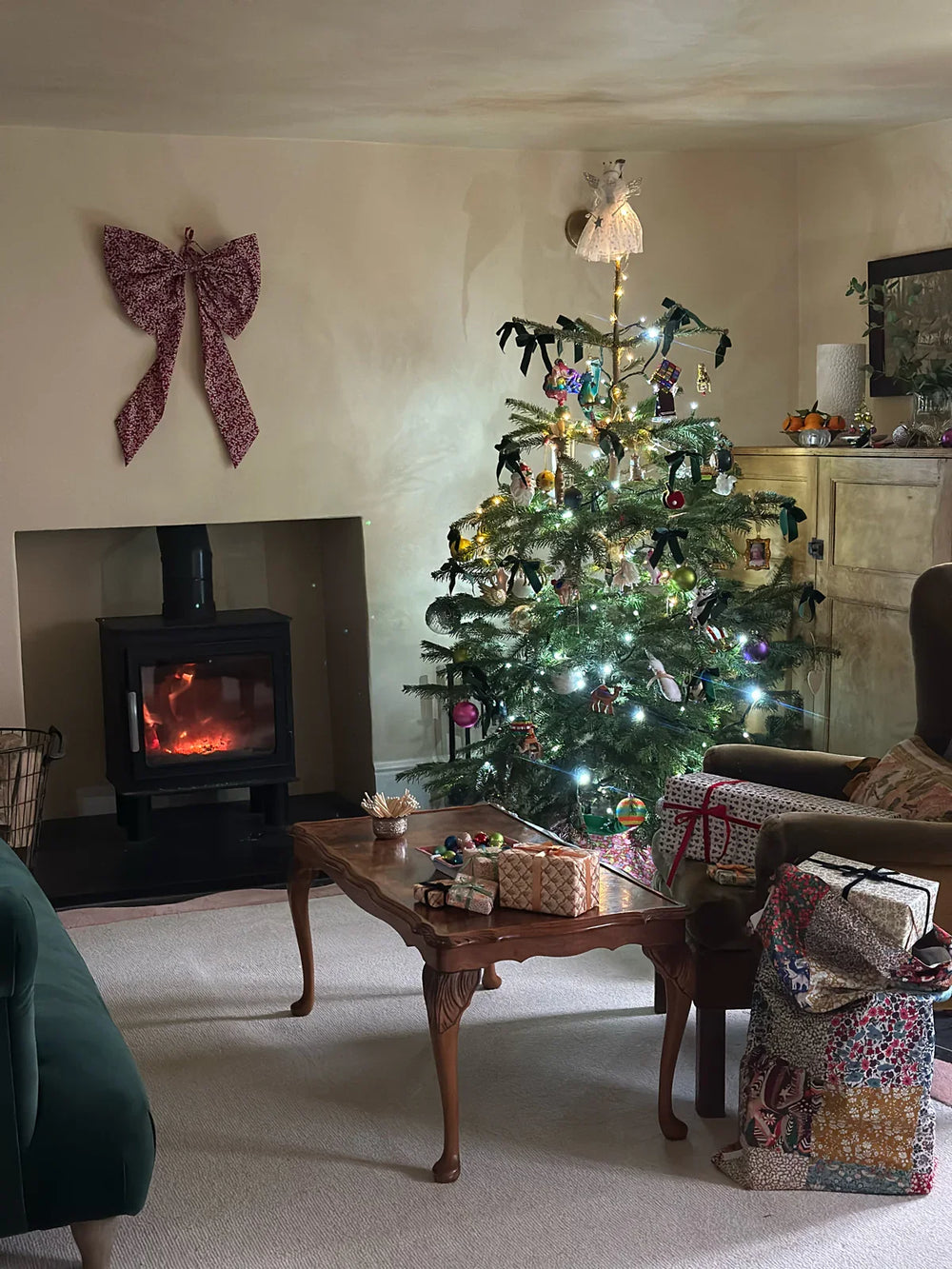 Oversized Decorative Bow made with Liberty Fabric MITSI VALERIA RED - Coco & Wolf