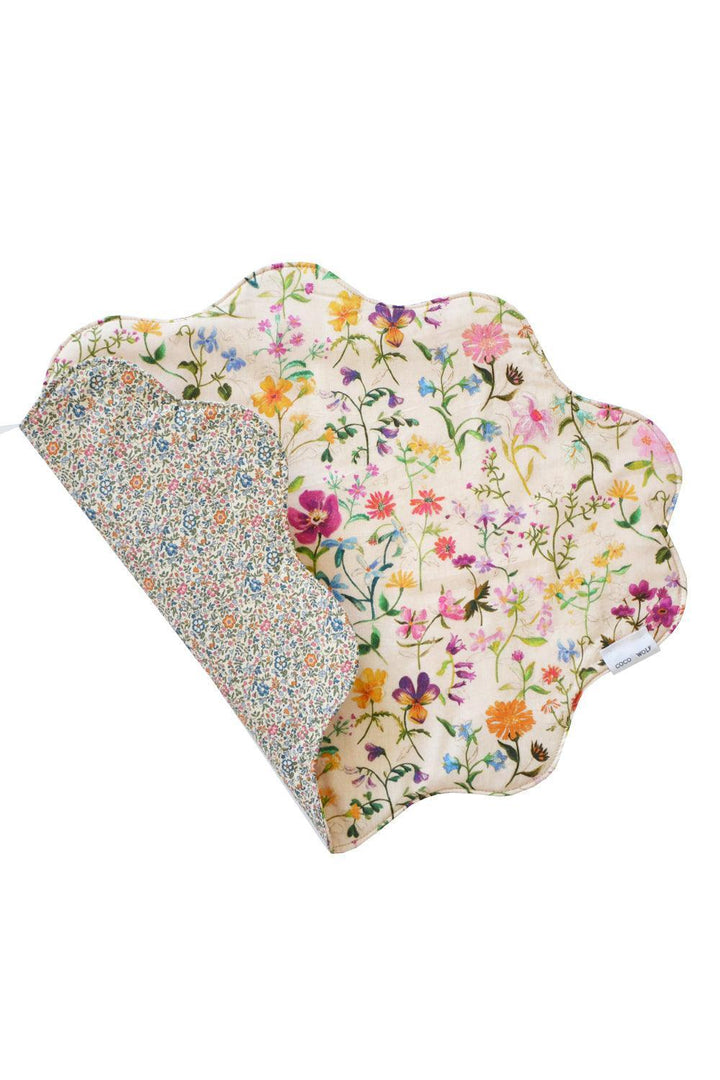 Reversible Wavy Placemat made with Liberty Fabric LINEN GARDEN & KATIE & MILLIE - Coco & Wolf