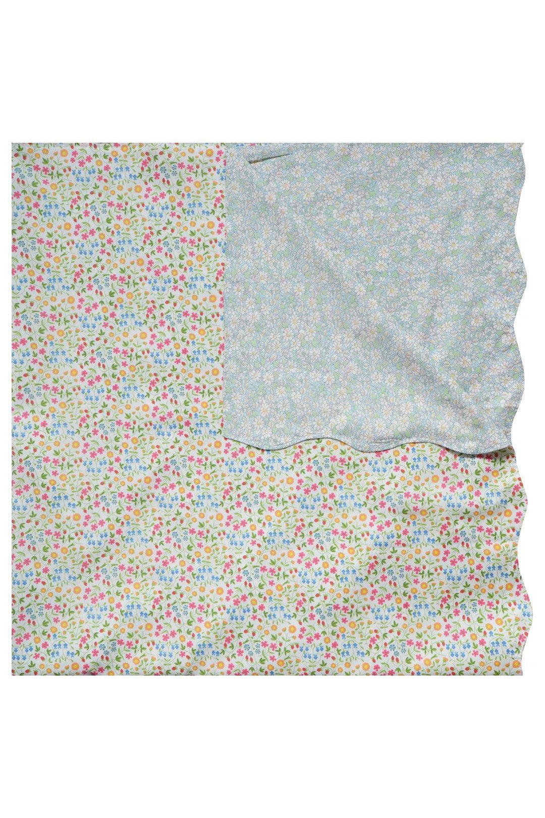 Reversible Wavy Tablecloth made with Liberty Fabric LITTLE MIRABELLE & ALICE W - Coco & Wolf