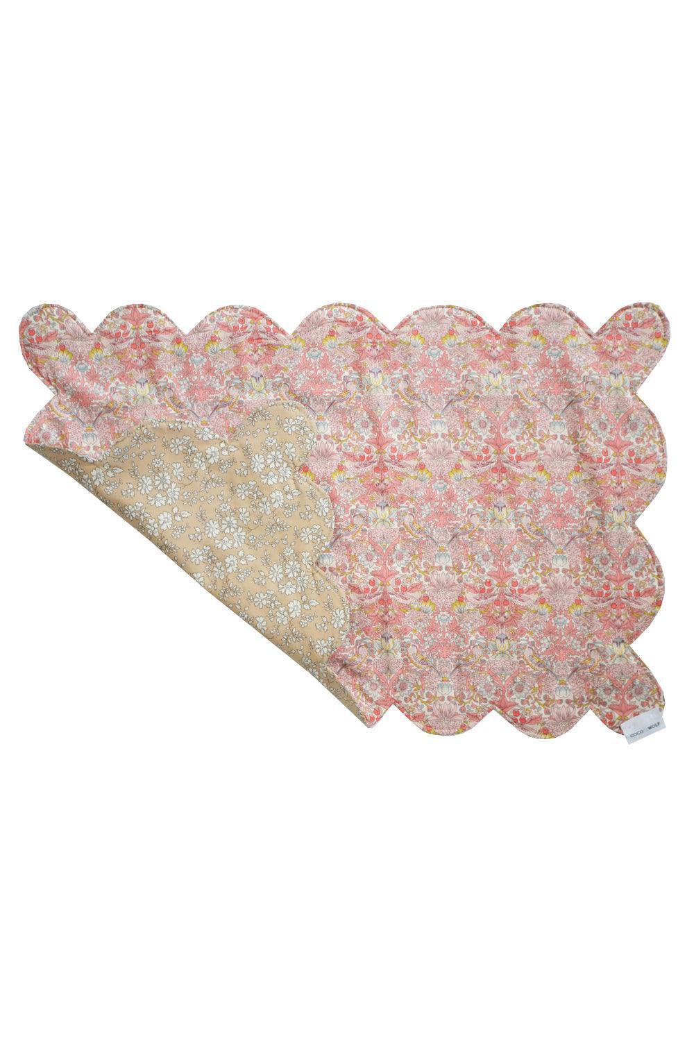 Reversible Scalloped Placemat made with Liberty Fabric STRAWBERRY THIEF SPRING - Coco & Wolf